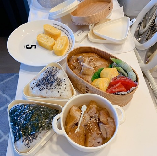 06B5A25D-D0B5-4CA4-9199-A2EE6F218B75