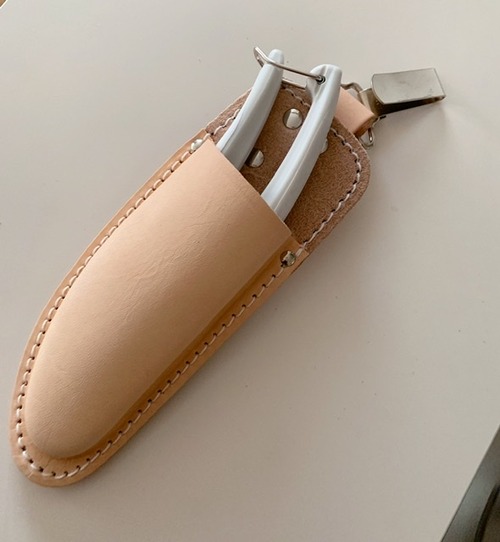 76043F2C-FF29-4C29-8099-B1211016C1DB