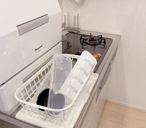 585A83B4-D4B6-48DD-8C4A-3184E62603D6