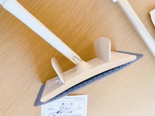 AF7D29D3-489A-4250-AEA3-D01D69D4D7B0