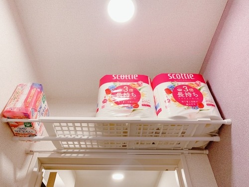 EFC715BE-8C6C-4961-BEDC-6E5C0CC86855