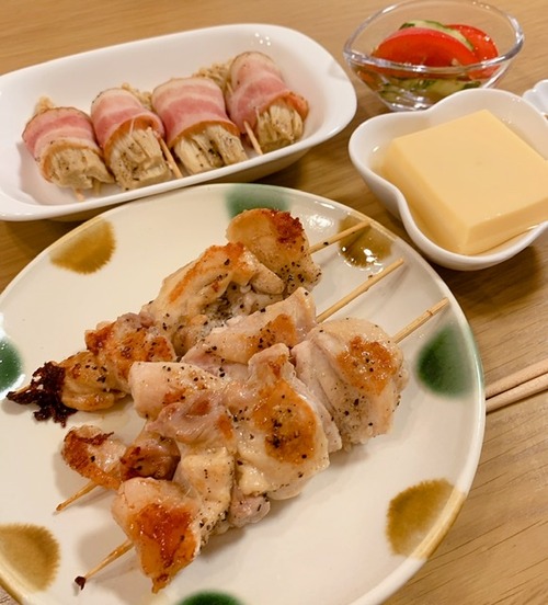 7AB99509-46E8-4533-B124-3E0BF7A10462