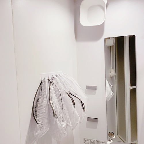 43098414-06B9-4A4D-A6C1-851EA37D42FA