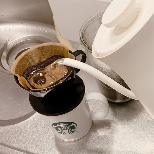 CCEBE057-D95A-405F-8CE4-0C059EE19163