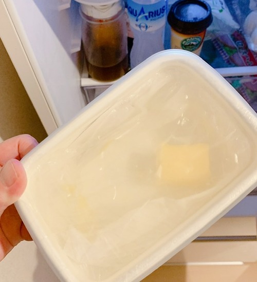 1C0040C2-DFF2-4D32-8290-2F764497075B