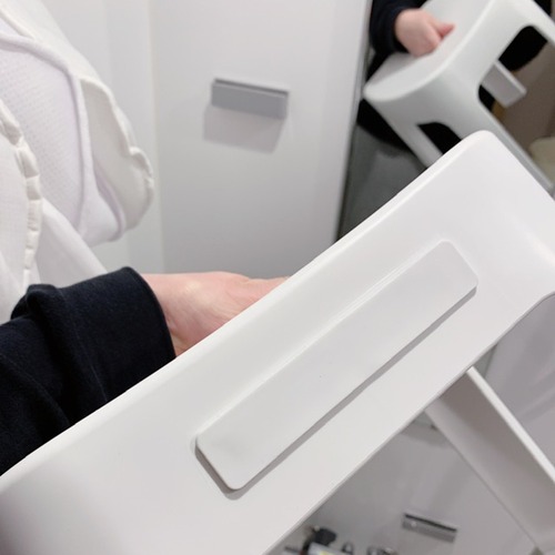 3D558ECD-B472-47EF-B919-79D02622764A