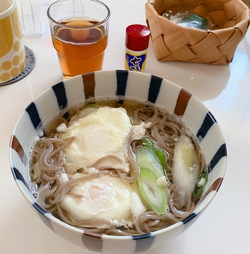 C921DA44-DDE2-46F7-BFDF-5FE30FB448CA