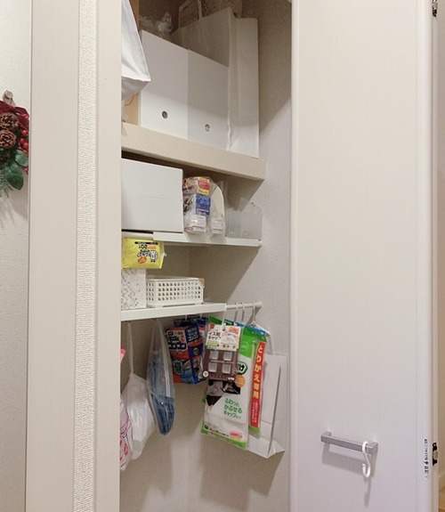 4164EA72-1707-4AD7-BBB5-6B97BE35EE43