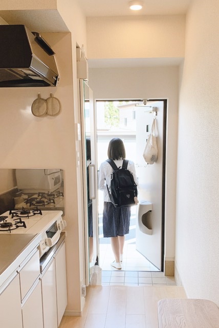 FFBF43B2-A941-417A-B52E-727D5E6628C8