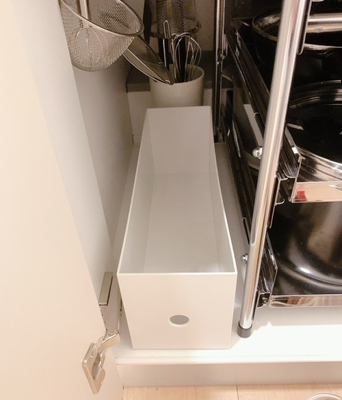 D183D359-8FB3-42AA-BB17-BEE7497642E5