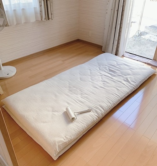 D08B1AF9-351F-4C4D-AF1A-542222A54043