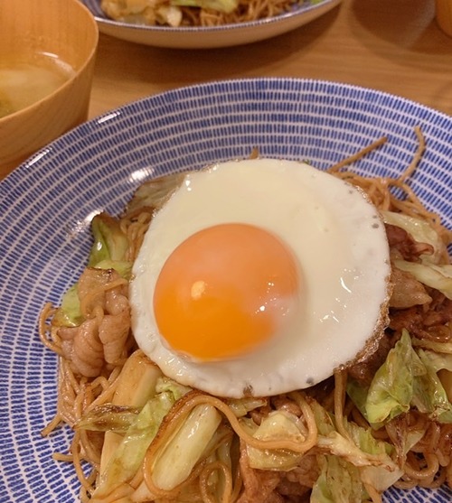 89AF8B0A-E102-4D05-A75C-A7E063E248BE