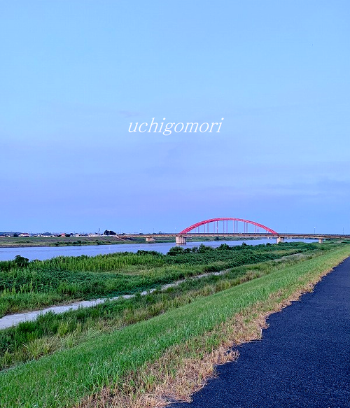 812橋
