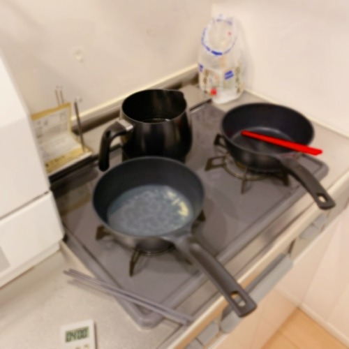 E30C2FE1-25F0-41D4-BBAC-C0B06BE0D290