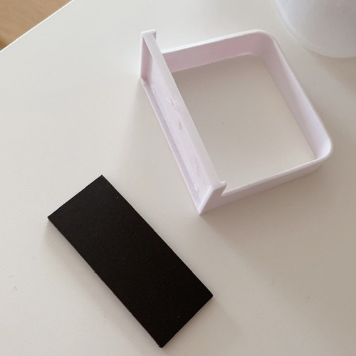 D8A495C2-AD7B-43F7-B142-7BFA7D4F3F14