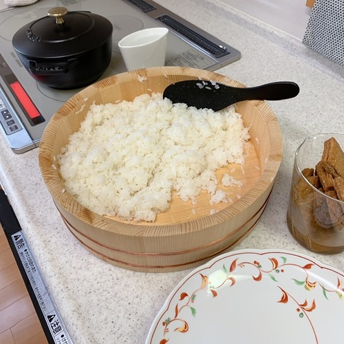 34FF4FA4-773F-4DA6-80DA-4F703FBAE0CC