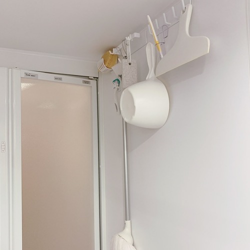 25E6063F-FC11-4DB1-BE98-64A2F8E62FBB