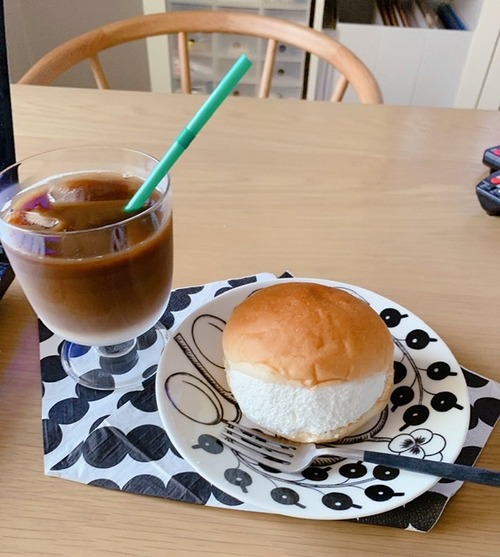 8D217C67-B38B-4AF5-988F-24744452E0DD