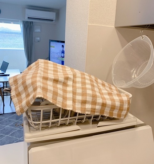 DA60D6A6-B0EB-4FE7-AEEB-DB07AFBD1AA7