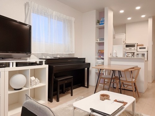 3AE2B162-49A6-4E6C-AF27-31FAFA937BF4