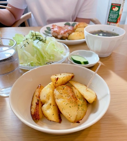 FC78B5D5-AF55-4DD3-AB4B-BEE0F18BF7DF