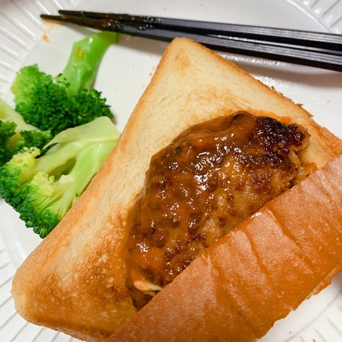 D11154A9-6076-455B-A044-328D875B3302