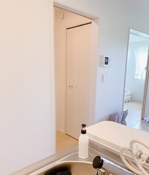 C254C0D9-B630-43C4-9A9D-884A007747B1