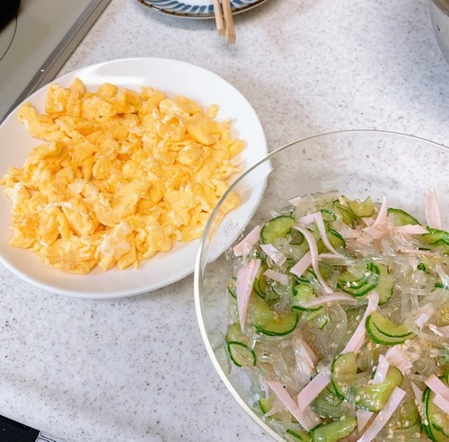 687C4CA6-482E-443D-A085-AE1190861265