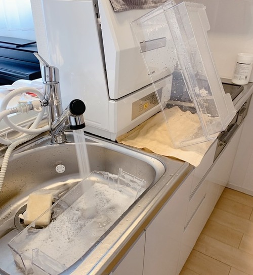 CED99C61-C6EF-4280-8D1B-C70B03C83ACA