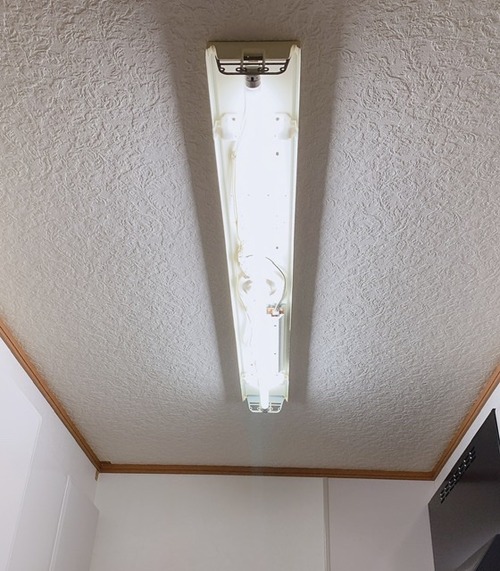 2AE87E7C-AD8B-46E8-86EB-7A3CEBB697FC