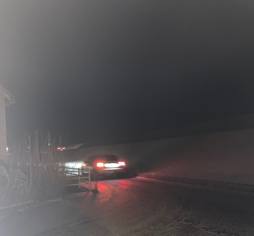 306A16AF-FCBE-4CE4-93A9-4145D323B755