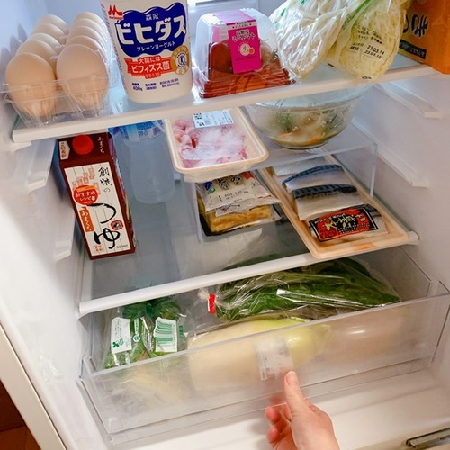 B9D92003-65F7-4691-9BEE-2569C75DFF39