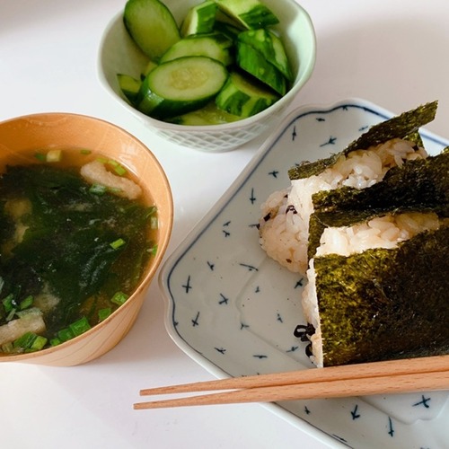 2CA41358-539A-4FF1-B0A3-2F7D753143C1