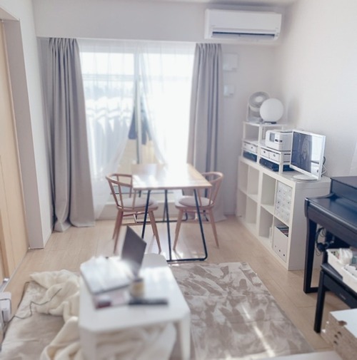 FBE59C9F-CA96-40D1-8C4A-04802E84767E