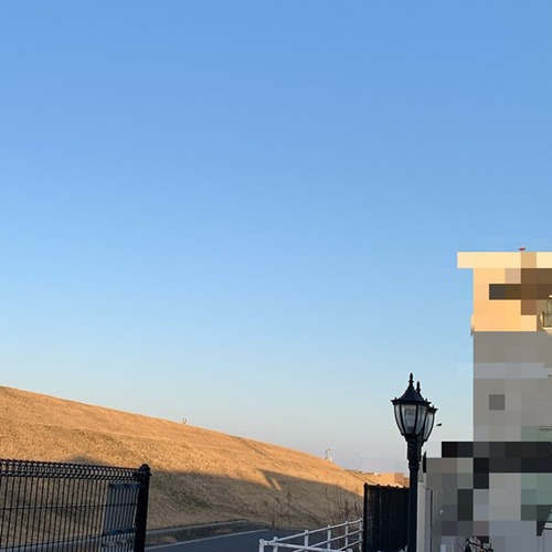 2A138579-1F65-40B0-8990-BE1FF43696C8