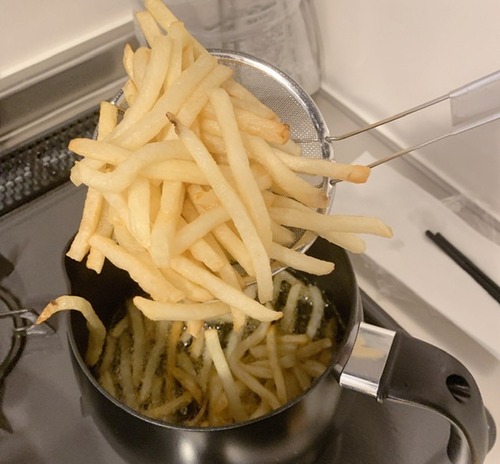 5E7BB119-3EC8-41E4-B0D4-8CC60C9D61BC