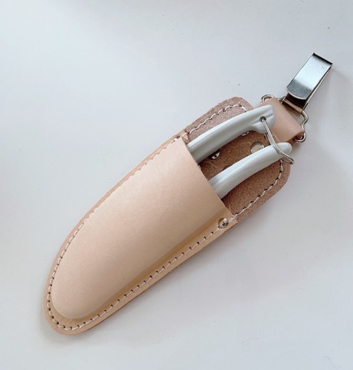 9B7FD830-8B06-44B7-B26A-6FAD1098EC9A