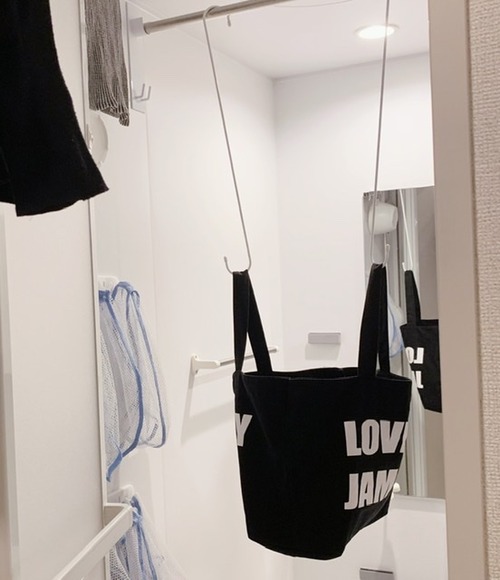 EBD375E0-5D4E-4265-B16C-33F8FDAB317F