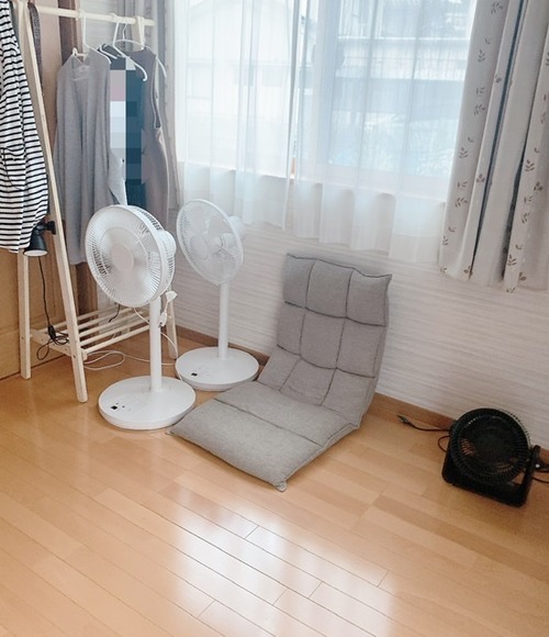 EA1AEAC2-3D1D-4384-8DA2-3B2D0F1C2D73