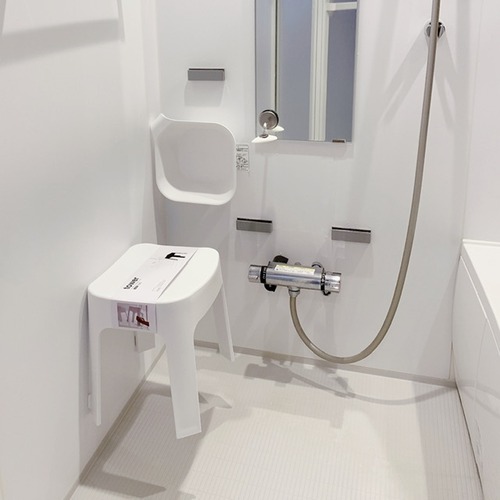 2BC6A2D9-7F1F-430D-AFD3-5966FED68B96