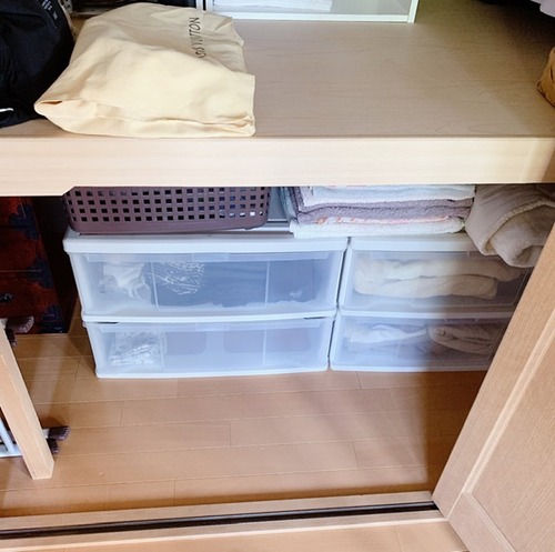 D641BAE8-7E3F-437F-9CD7-E1EF55F8CE5D