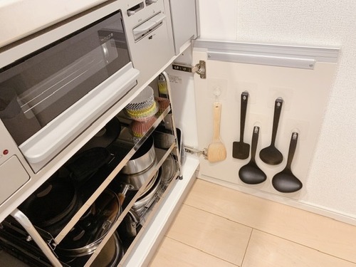 BD21F13F-DE33-47E9-BC69-2B96CBA87570