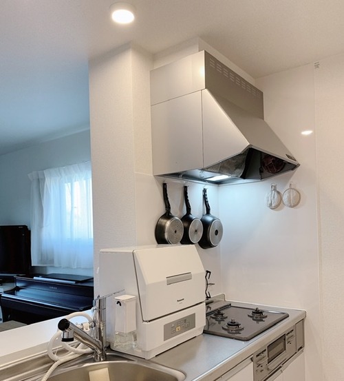 16036F70-BBA9-43DD-A9A7-FA82DF5BF176