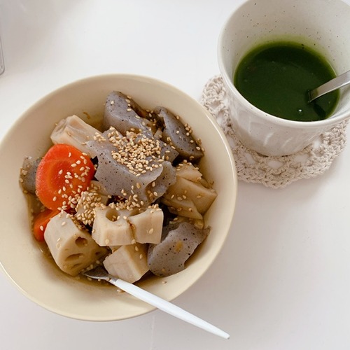 00FF22C5-FDE3-4691-A787-B277669B2703