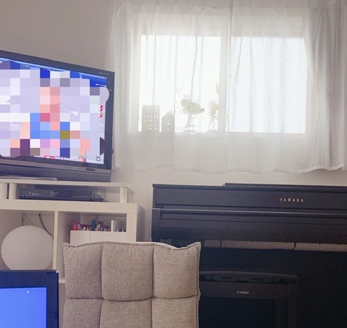 D583AAA6-FB14-4E65-A790-D205C2DD565D