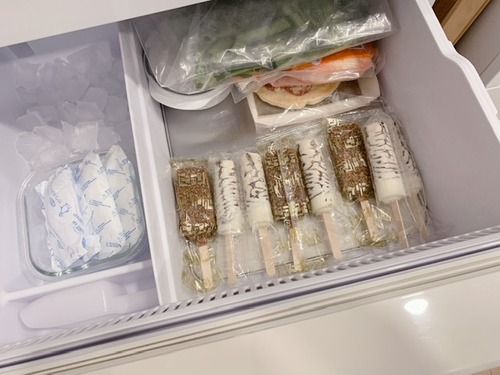 9E378C4A-D192-4A32-B218-215A15D1F78B