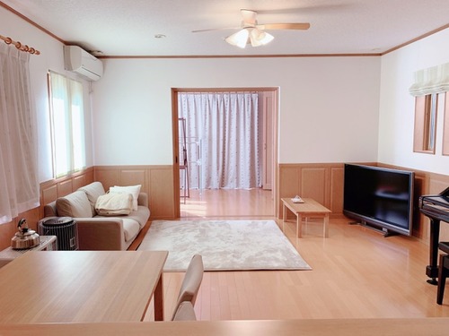 4AE39468-0FFB-486D-9E4F-BA8E87B61D99