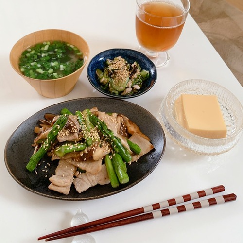 A950E0E4-FB9E-4CDE-B64C-E9FDEB932DCA