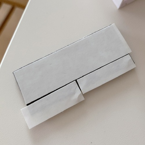 9F03109B-11A8-4B04-B9F0-9105EA7EA85D