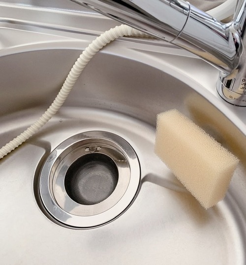 9F6FA1F5-E05C-4086-82C9-4D9665323FED